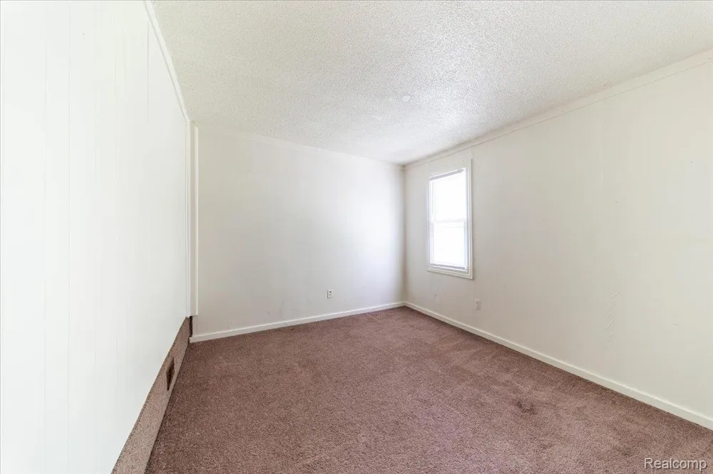 4335 Territorial Road #Apt B Rochester City, MI 48306