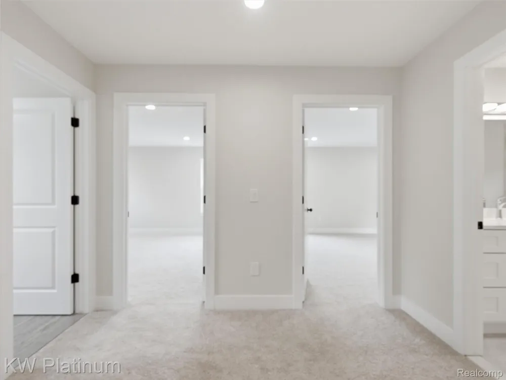 3416 Round Tree Drive China Township, MI 48054