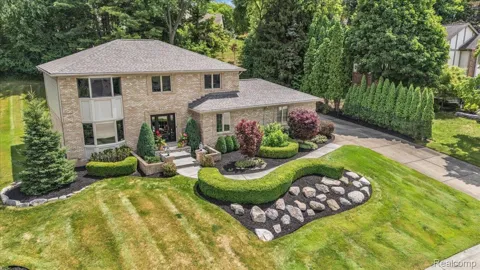 821 Box Canyon Court