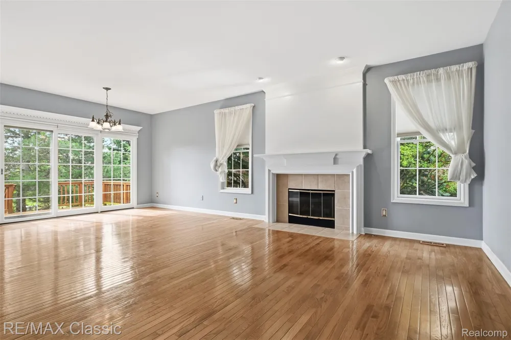 44764 Aspen Ridge Drive #116 Northville Township, MI 48168