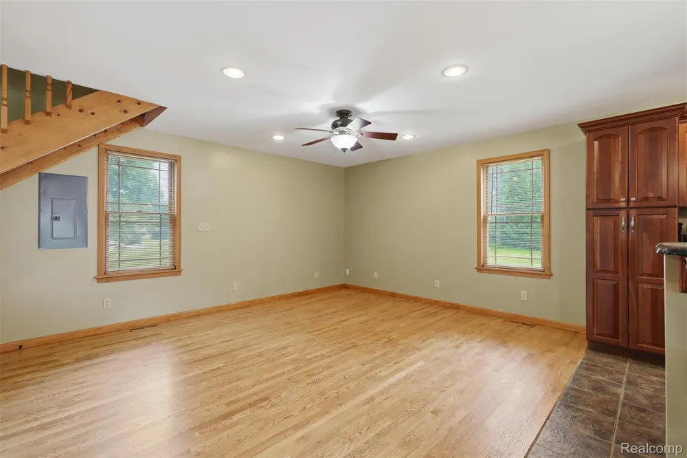 3454 Paddington Drive Troy City, MI 48084