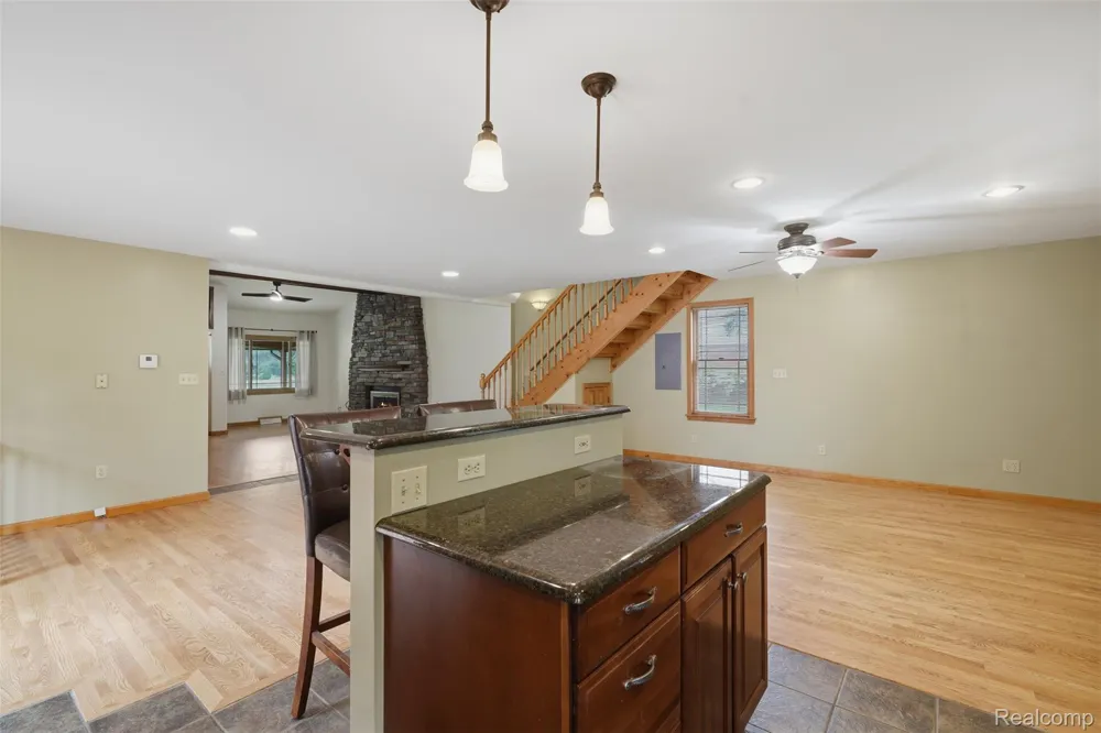 3454 Paddington Drive Troy City, MI 48084