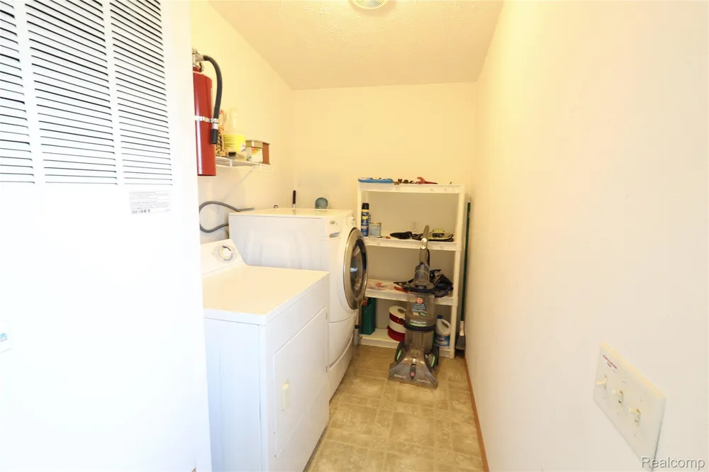 3423 Green Apple Court Ash Township, MI 48117