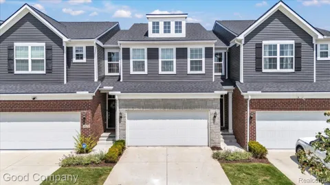 4685 Broomfield Way
