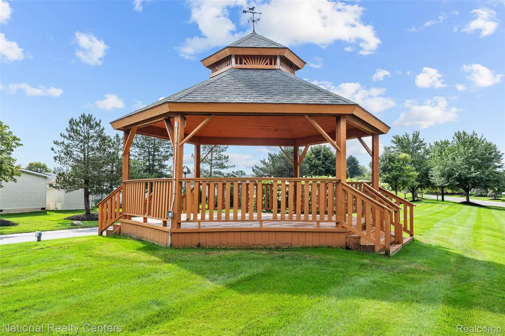 3103 Cromwell Street Salem Township, MI 48167