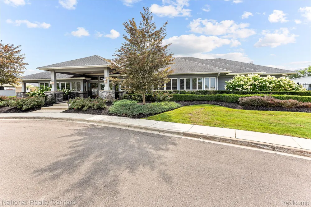 3103 Cromwell Street Salem Township, MI 48167