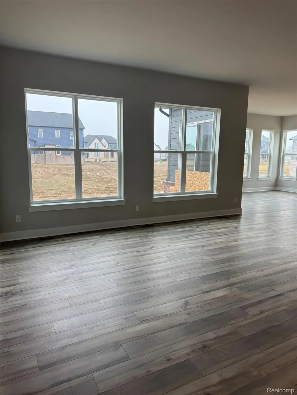 2417 Provencal Drive Commerce Charter Township, MI 48382