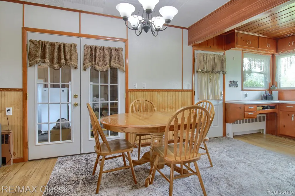 10268 7 Mile Road Salem Township, MI 48167
