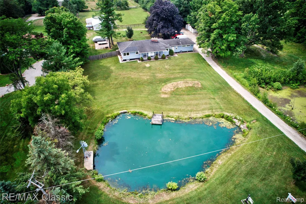 10268 7 Mile Road Salem Township, MI 48167