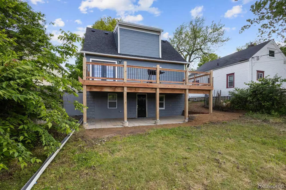 1212 Parkview Street Lansing City, MI 48912