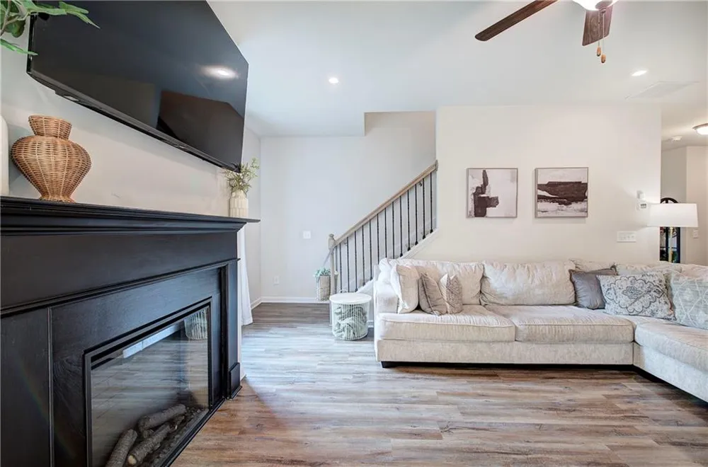 33 Thacker Trail Adairsville, GA 30103