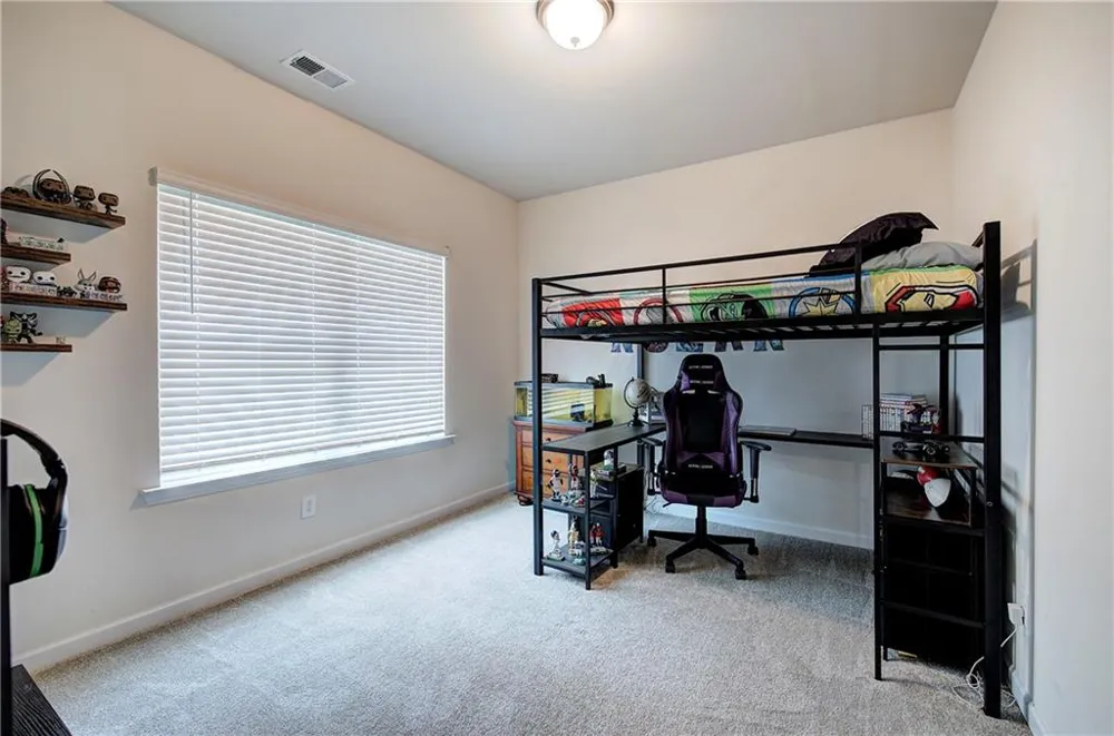 33 Thacker Trail Adairsville, GA 30103