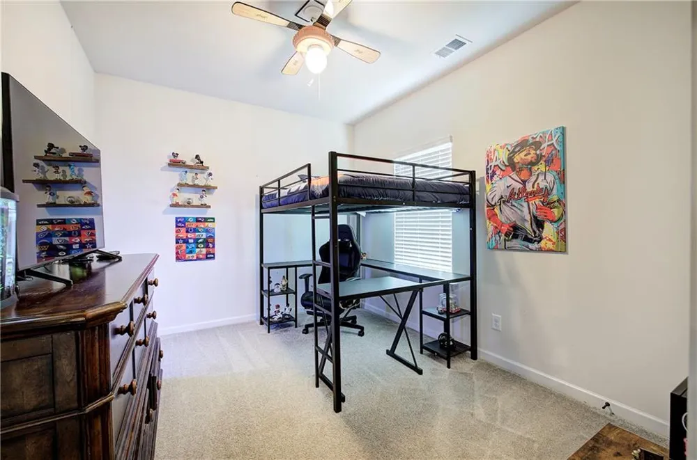 33 Thacker Trail Adairsville, GA 30103