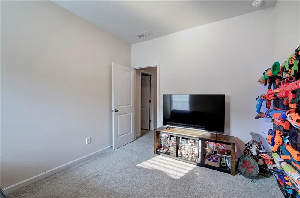 33 Thacker Trail Adairsville, GA 30103
