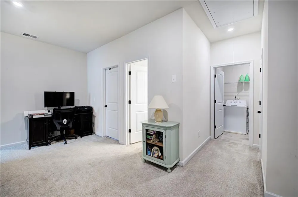33 Thacker Trail Adairsville, GA 30103
