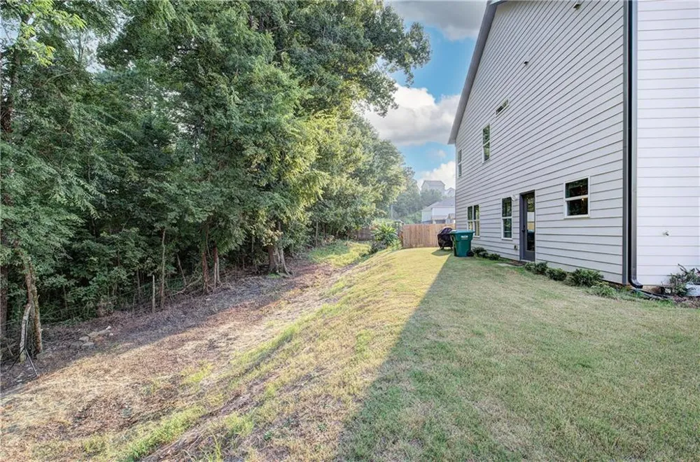 33 Thacker Trail Adairsville, GA 30103
