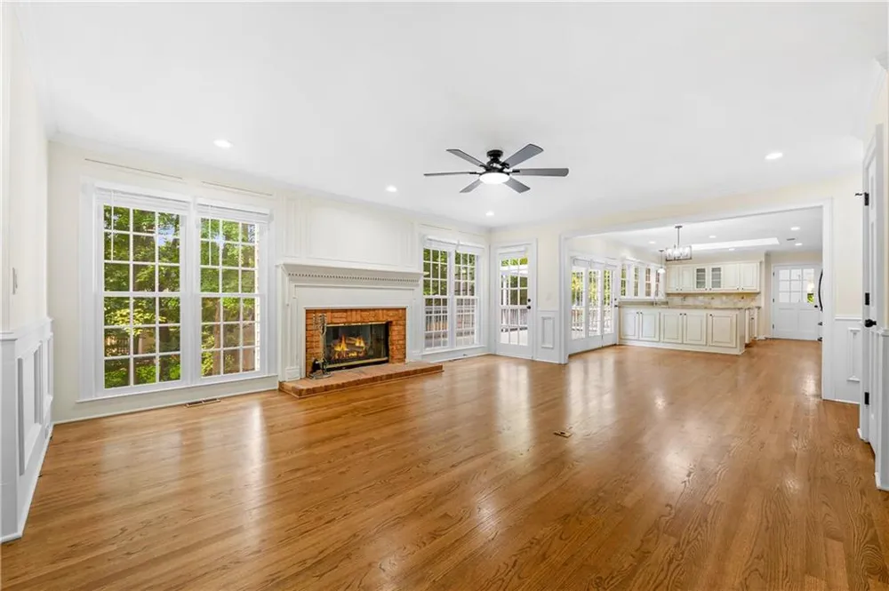 425 Prince Charles Place Johns Creek, GA 30022