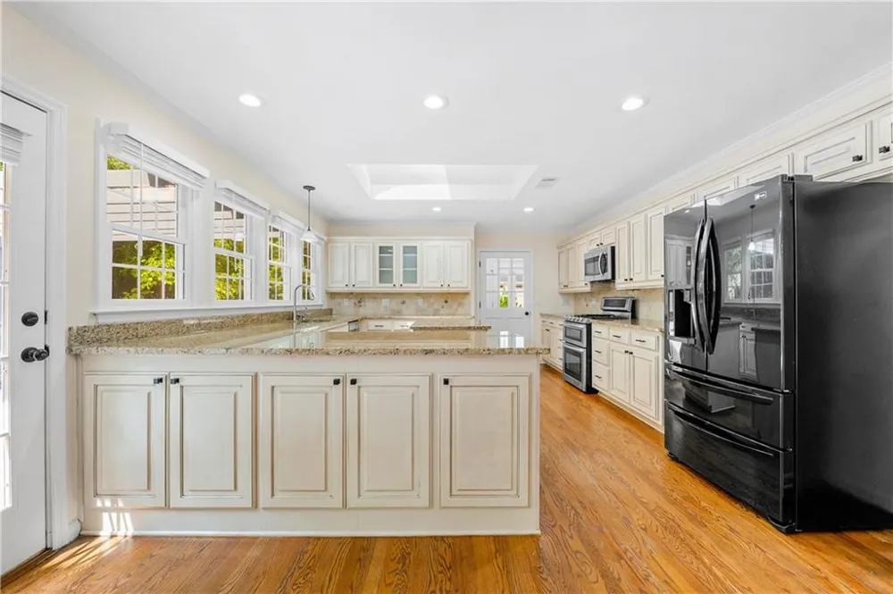 425 Prince Charles Place Johns Creek, GA 30022