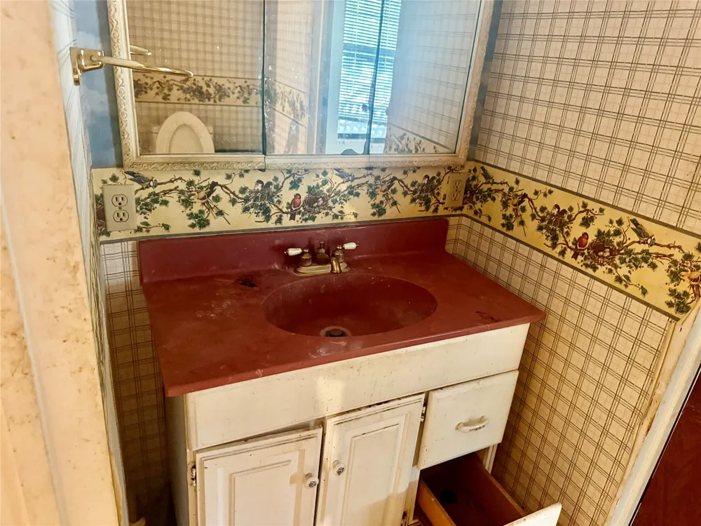 221 Northview Drive Trinidad, TX 75163