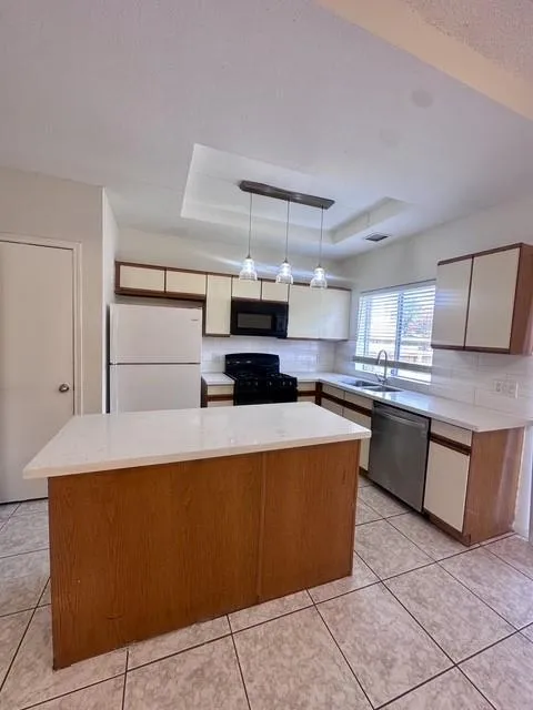 2910 Grants Lake Boulevard #1601 Sugar Land, TX 77479