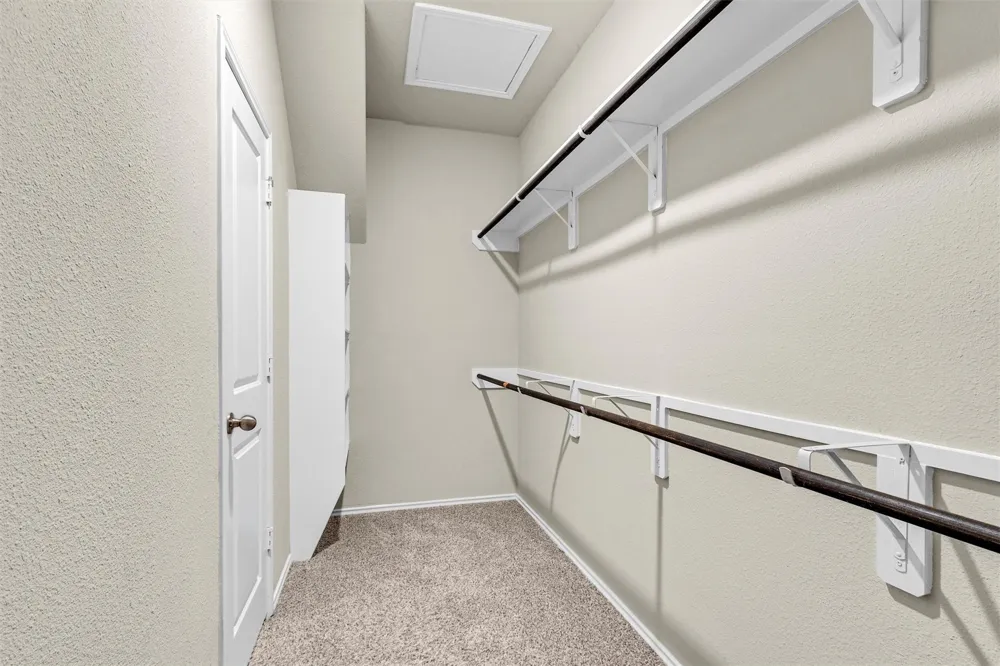 910 Cherokee Drive Montgomery, TX 77316