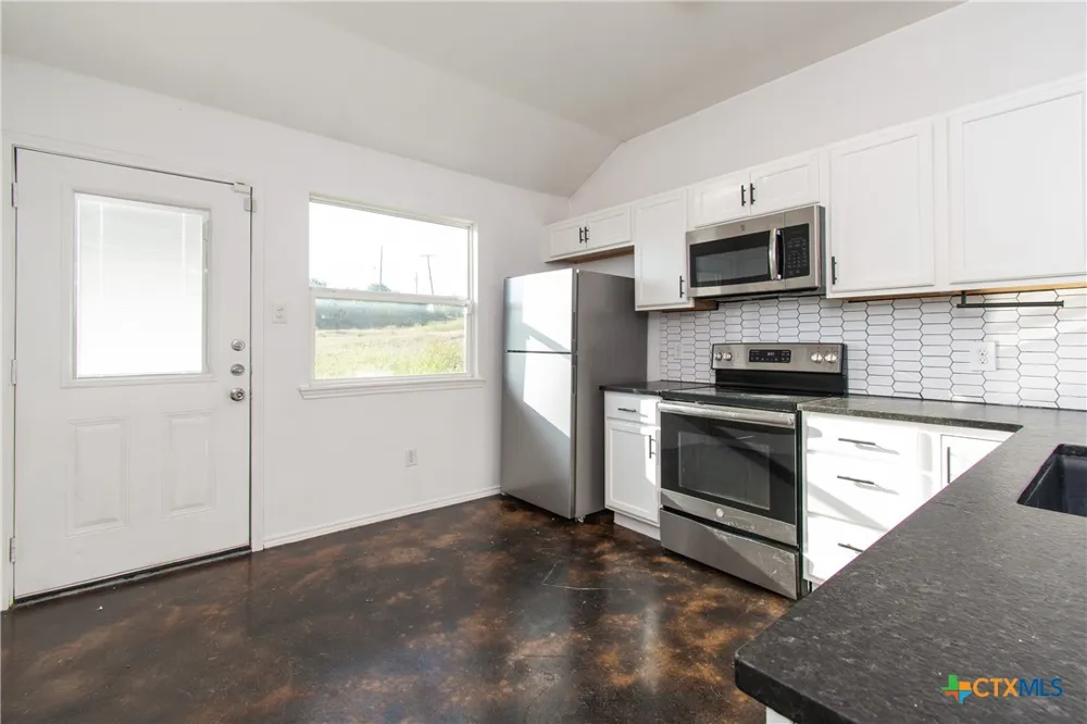 223 Mary Jo Drive #B Harker Heights, TX 76548