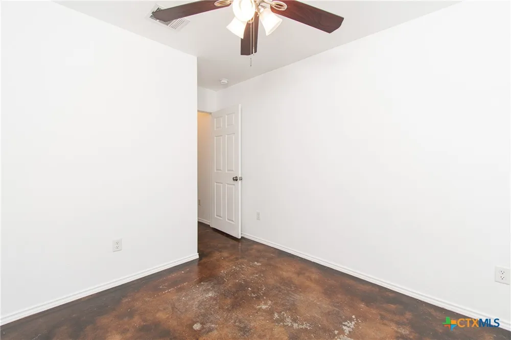 223 Mary Jo Drive #B Harker Heights, TX 76548