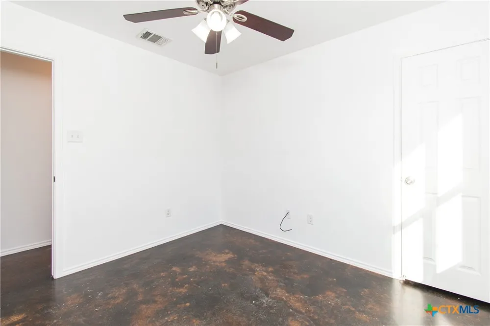 223 Mary Jo Drive #B Harker Heights, TX 76548