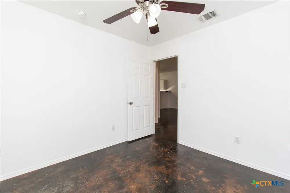 223 Mary Jo Drive #B Harker Heights, TX 76548