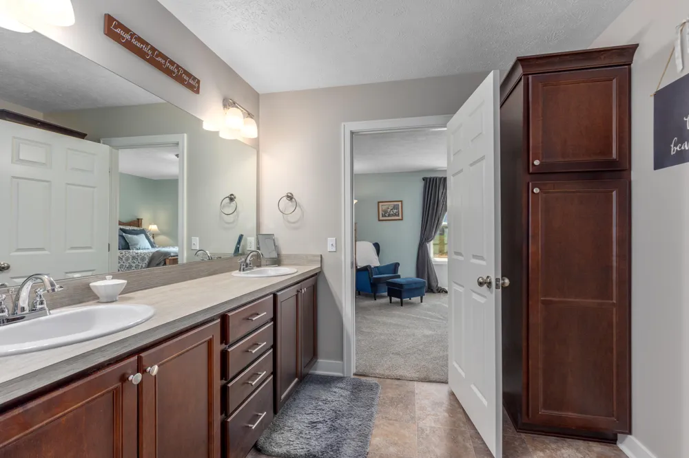 4478 Meadow Pond Way Hamilton, MI 49419