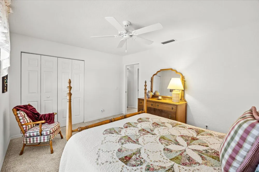 2375 NW Cove View Stuart, FL 34994