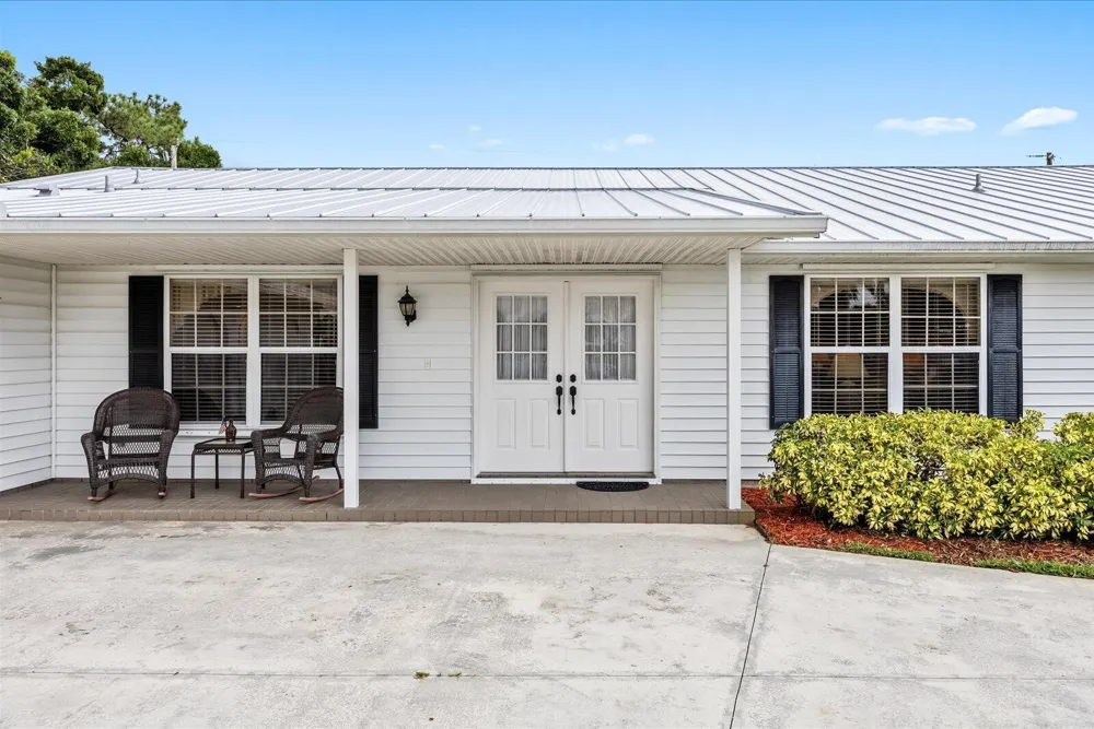 2375 NW Cove View Stuart, FL 34994