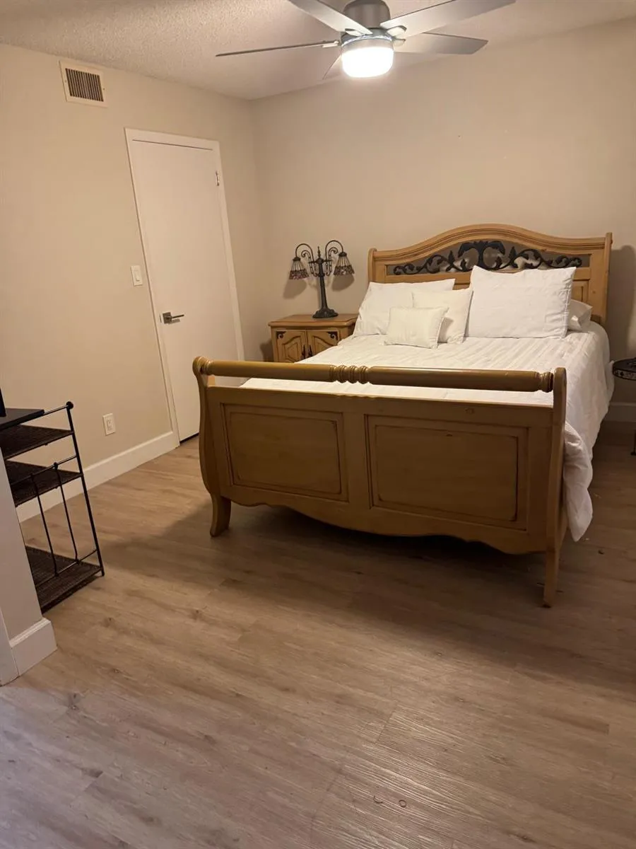 6698 10th Avenue #112 Lake Worth, FL 33467