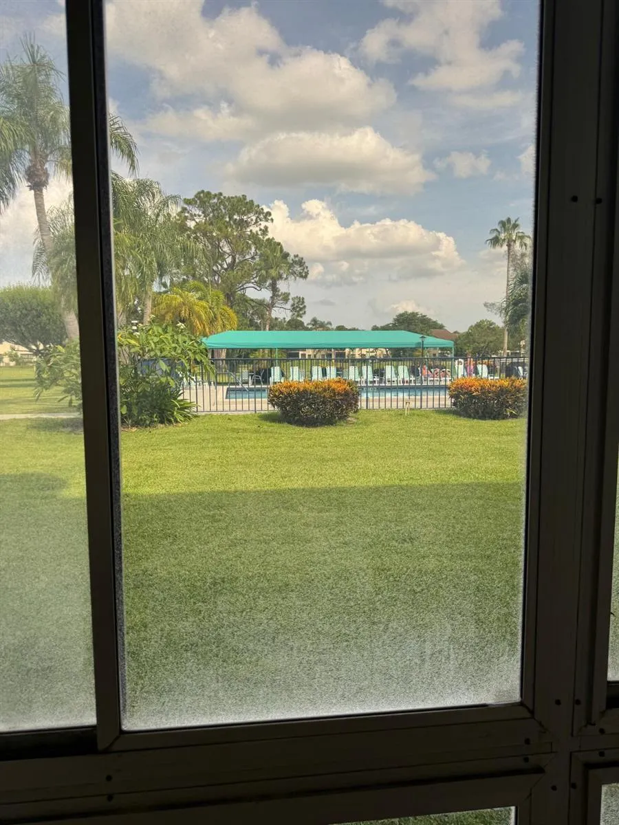 6698 10th Avenue #112 Lake Worth, FL 33467
