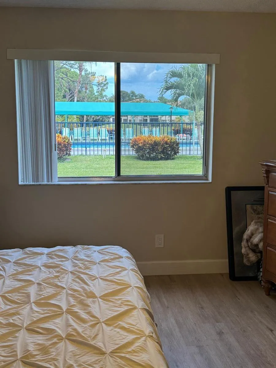 6698 10th Avenue #112 Lake Worth, FL 33467