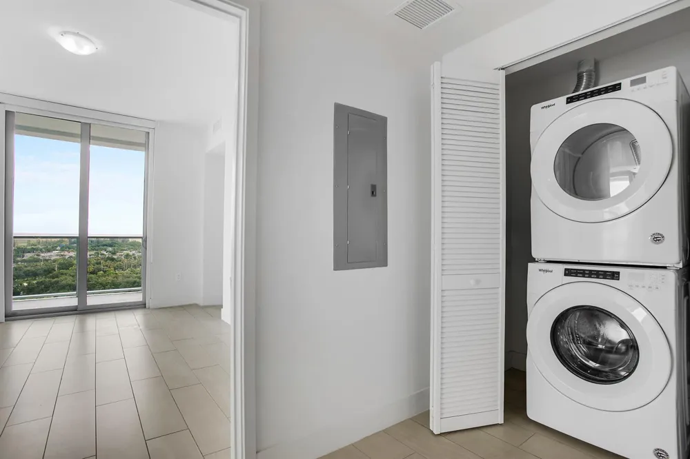 2000 Metropica Way #1503 Sunrise, FL 33323
