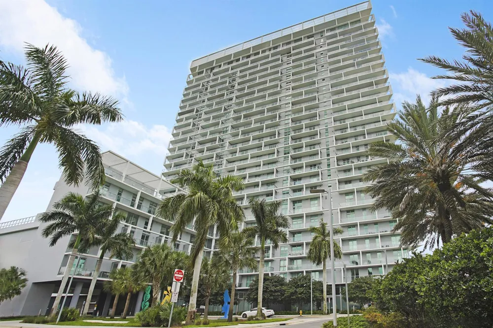 2000 Metropica Way #1503 Sunrise, FL 33323