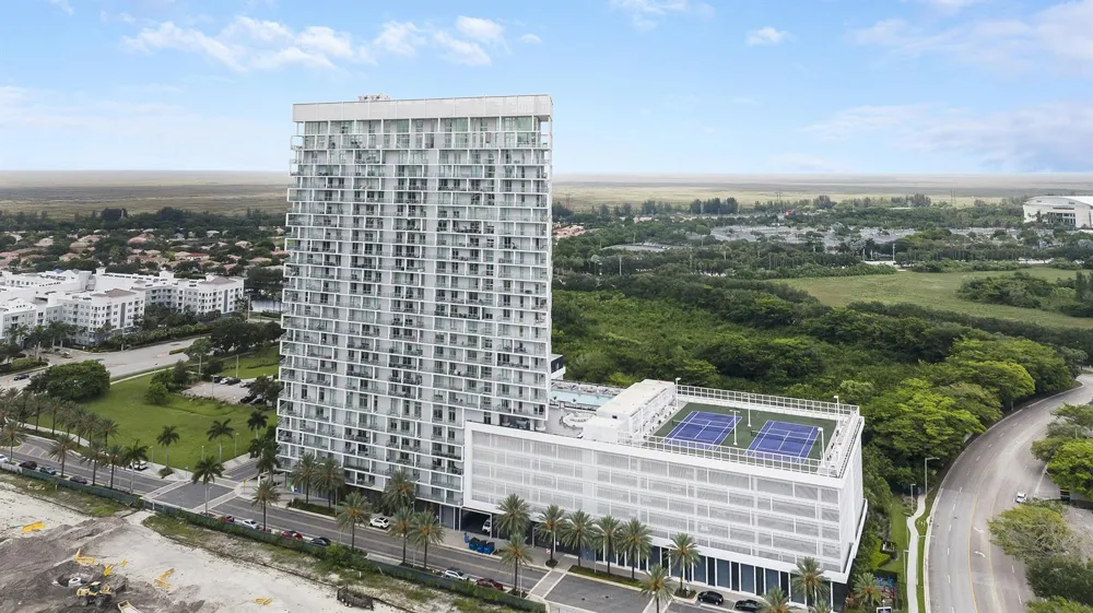 2000 Metropica Way #1503 Sunrise, FL 33323