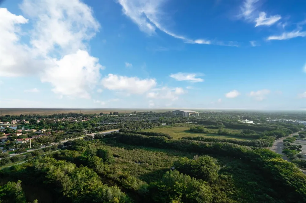 2000 Metropica Way #1503 Sunrise, FL 33323