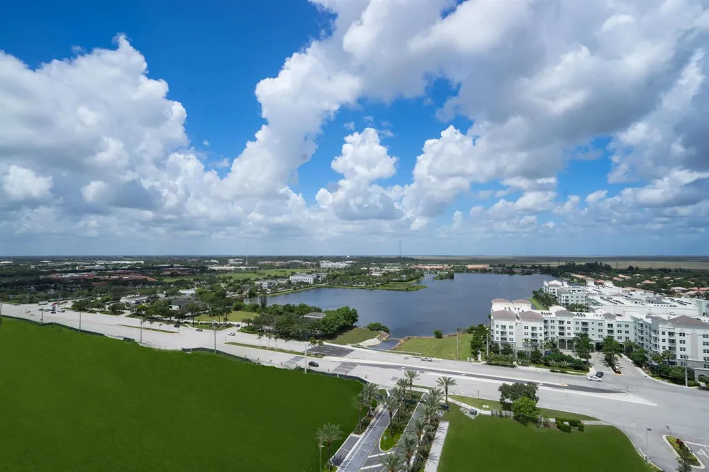 2000 Metropica Way #1503 Sunrise, FL 33323