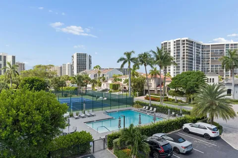 4600 S Ocean Boulevard #301