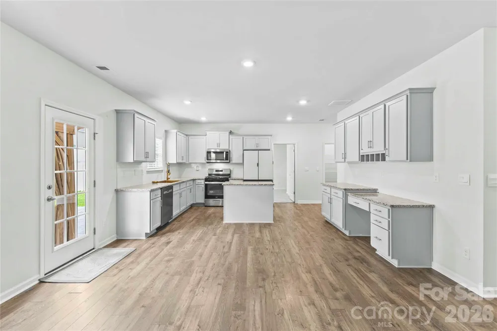 134 Giant Oak Avenue Statesville, NC 28677