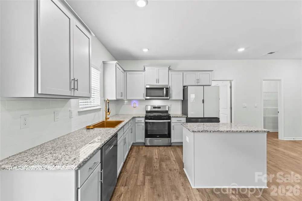 134 Giant Oak Avenue Statesville, NC 28677