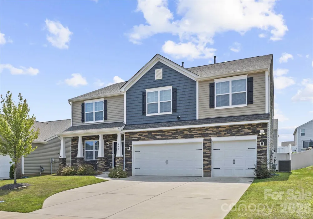 134 Giant Oak Avenue Statesville, NC 28677