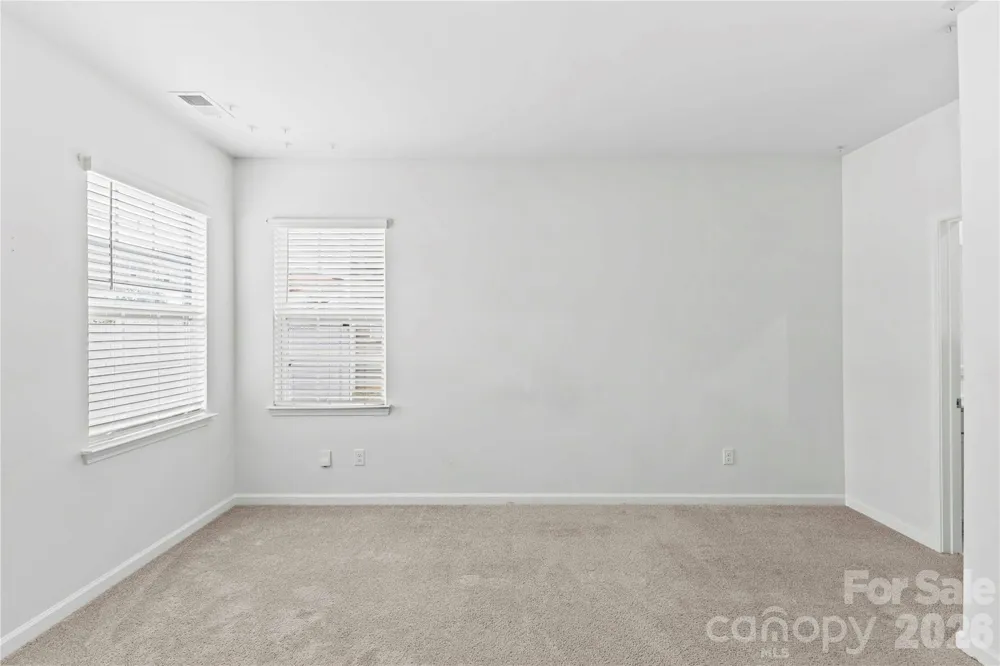 134 Giant Oak Avenue Statesville, NC 28677