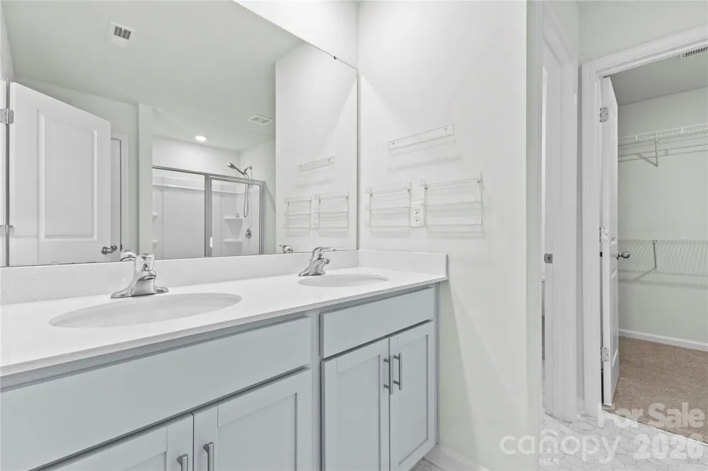 134 Giant Oak Avenue Statesville, NC 28677