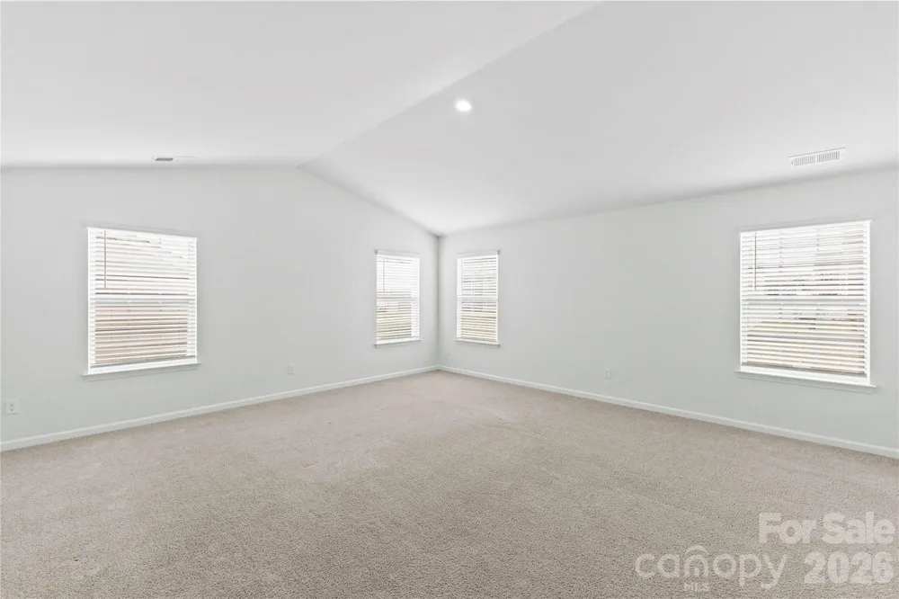 134 Giant Oak Avenue Statesville, NC 28677
