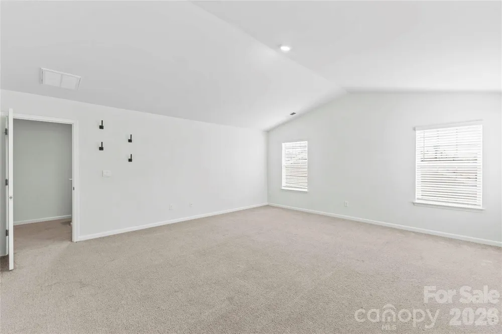 134 Giant Oak Avenue Statesville, NC 28677