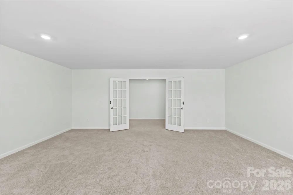 134 Giant Oak Avenue Statesville, NC 28677