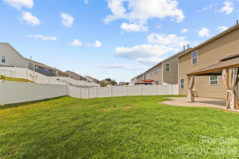 134 Giant Oak Avenue Statesville, NC 28677